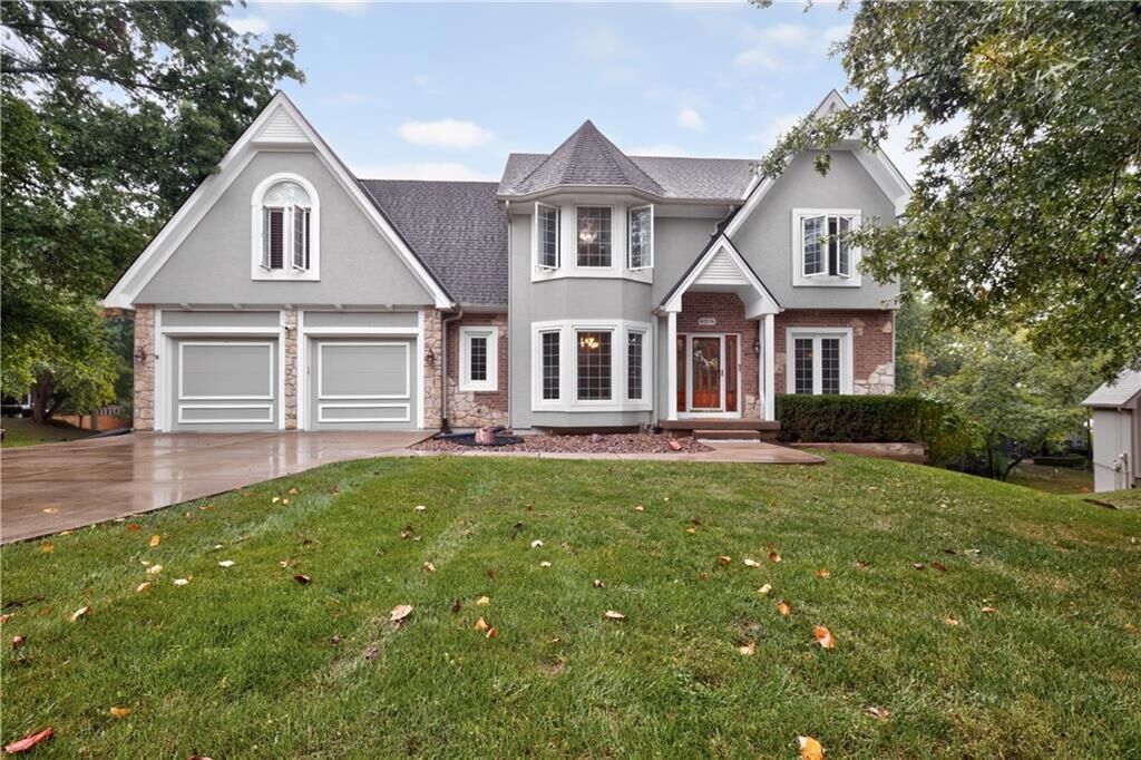 Property Photo:  6216 NW 77th Street  MO 64151 