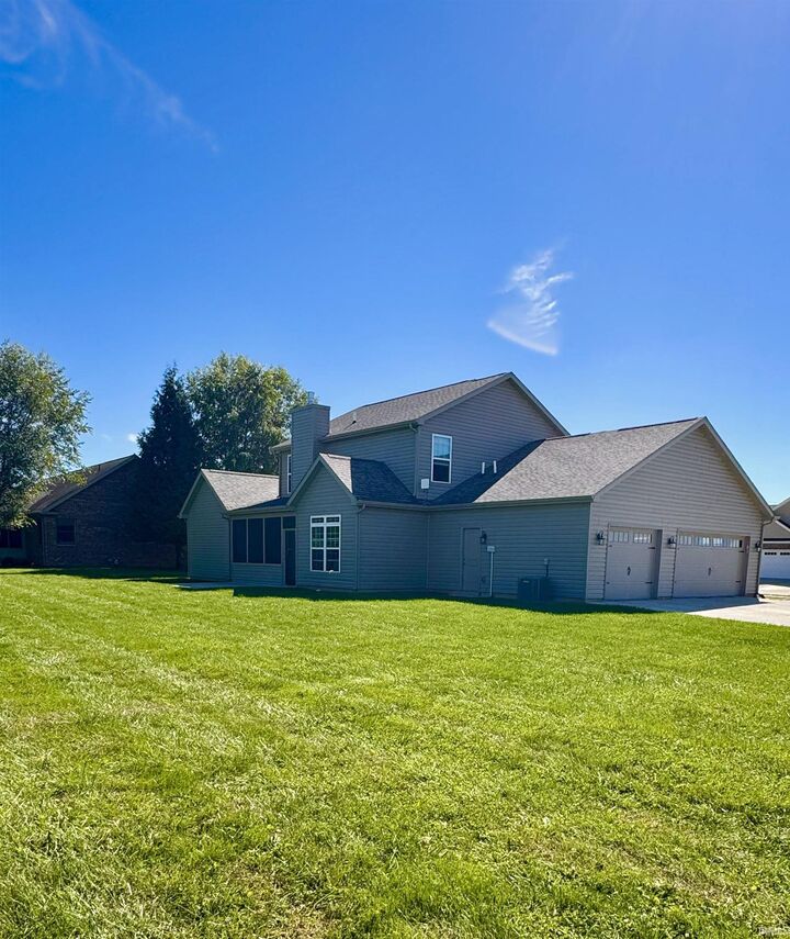 Property Photo:  112 Fairway East Drive  IN 47918 