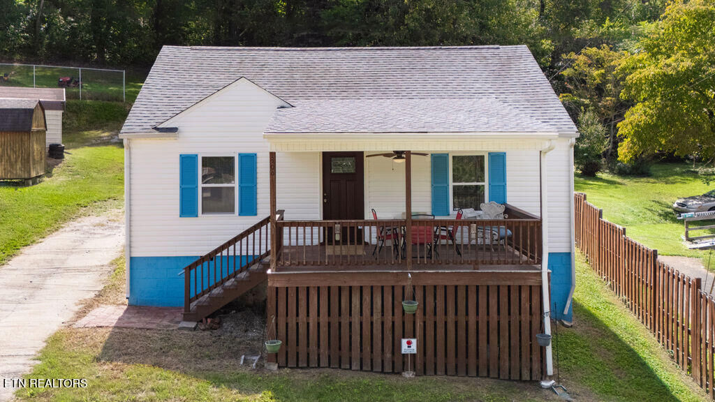Property Photo:  309 Kingwood St  TN 37763 