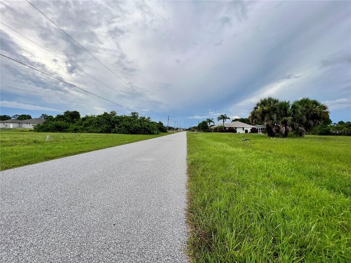 Property Photo:  172 Tournament Road  FL 33947 