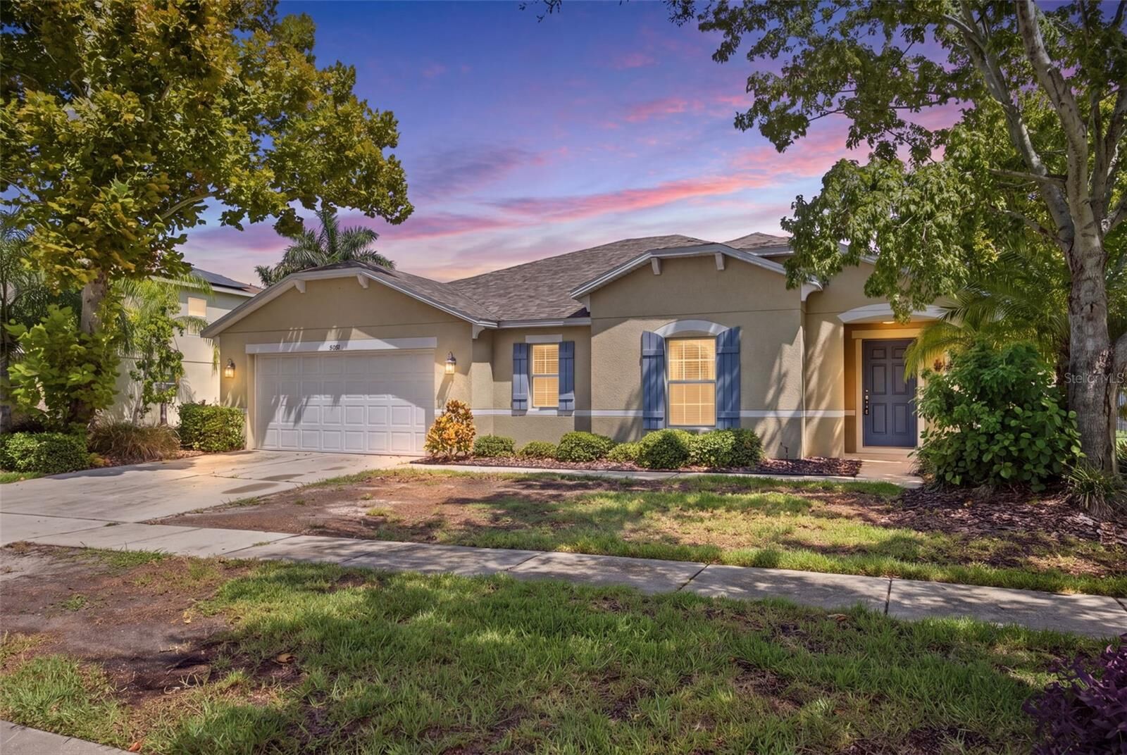 Property Photo: 5249 Moon Shell Drive FL 33572