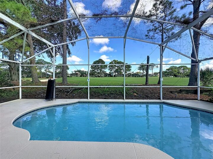 Property Photo: 1523 Gulf Vue Dr FL 33844