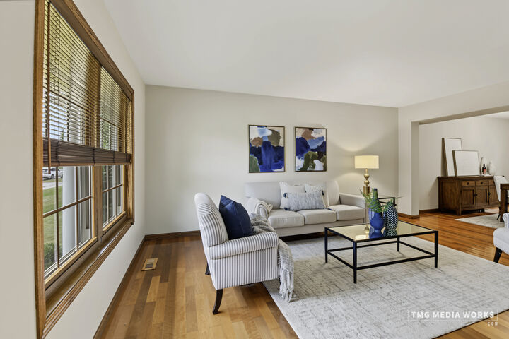 Property Photo: 2820 Springdale Circle IL 60564