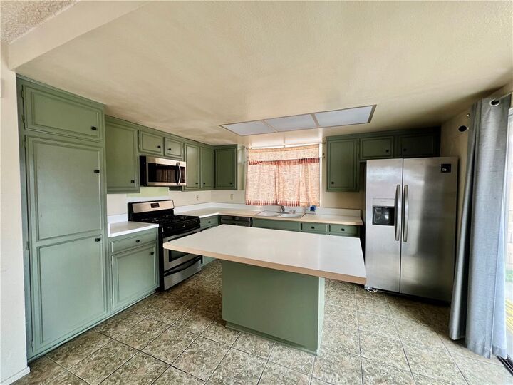 Property Photo:  17822 Harvest  CA 90703 