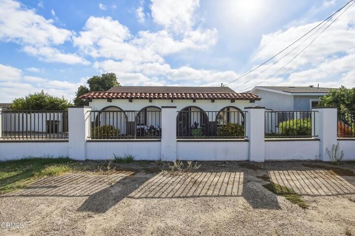 Property Photo:  732 Orange Drive  CA 93036 