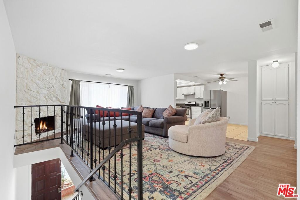 Property Photo:  14120 Yukon Avenue 8  CA 90250 
