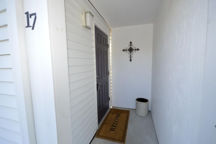 Property Photo:  17 Monroe Road  ME 04444 