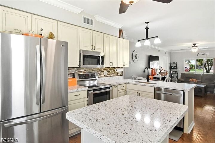 Property Photo:  5308 Chiquita Boulevard S  FL 33914 