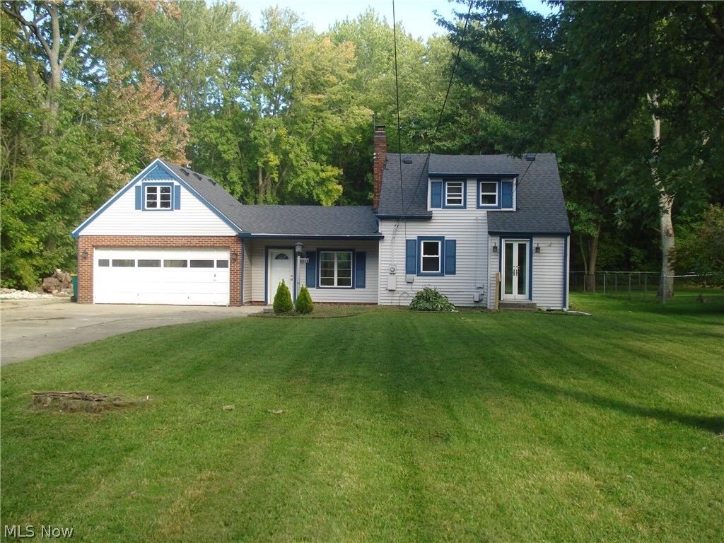 Property Photo:  6659 Oakdale Road  OH 44060 