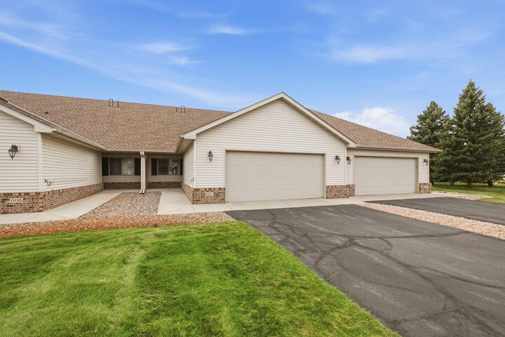 Property Photo:  606 Graceview Drive  MN 56374 