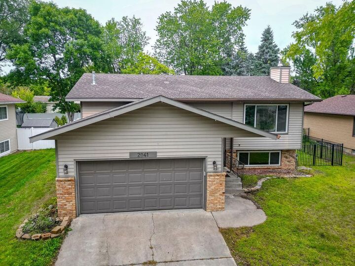 Property Photo:  2041 Northway Circle  MN 56303 