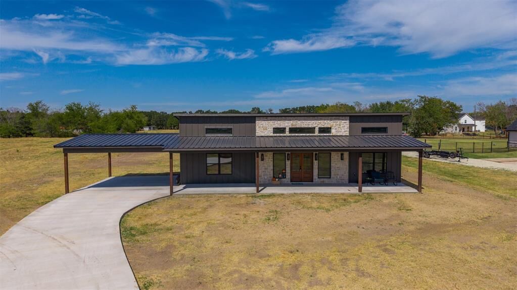 Property Photo: 3570 Hwy 11 TX 75482