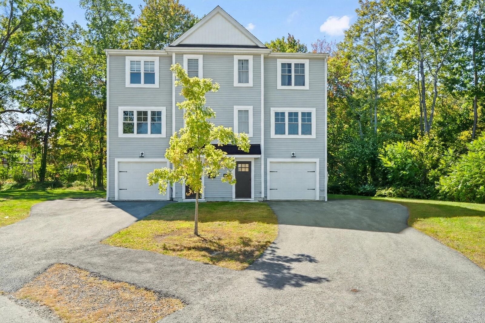 Property Photo:  66 Castine St  MA 01606 