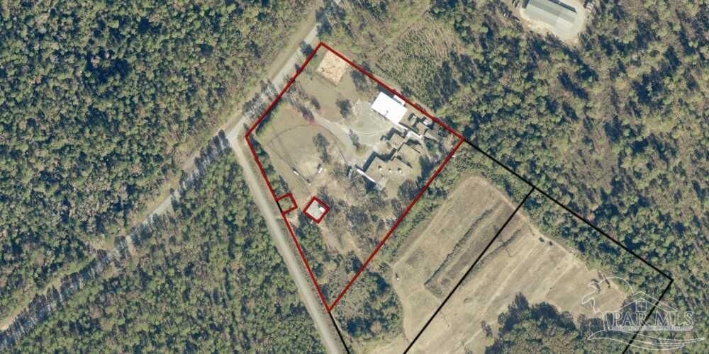 Property Photo:  11550 Munson Hwy  FL 32570 