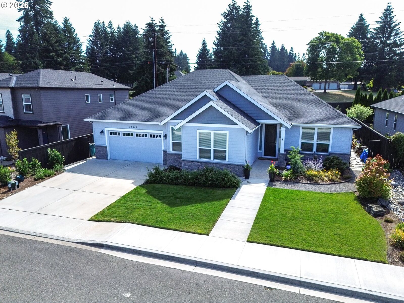 Property Photo:  5809 NE 120th St  WA 98686 