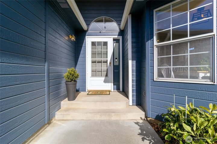 Property Photo: 849 SE Marine Drive WA 99324