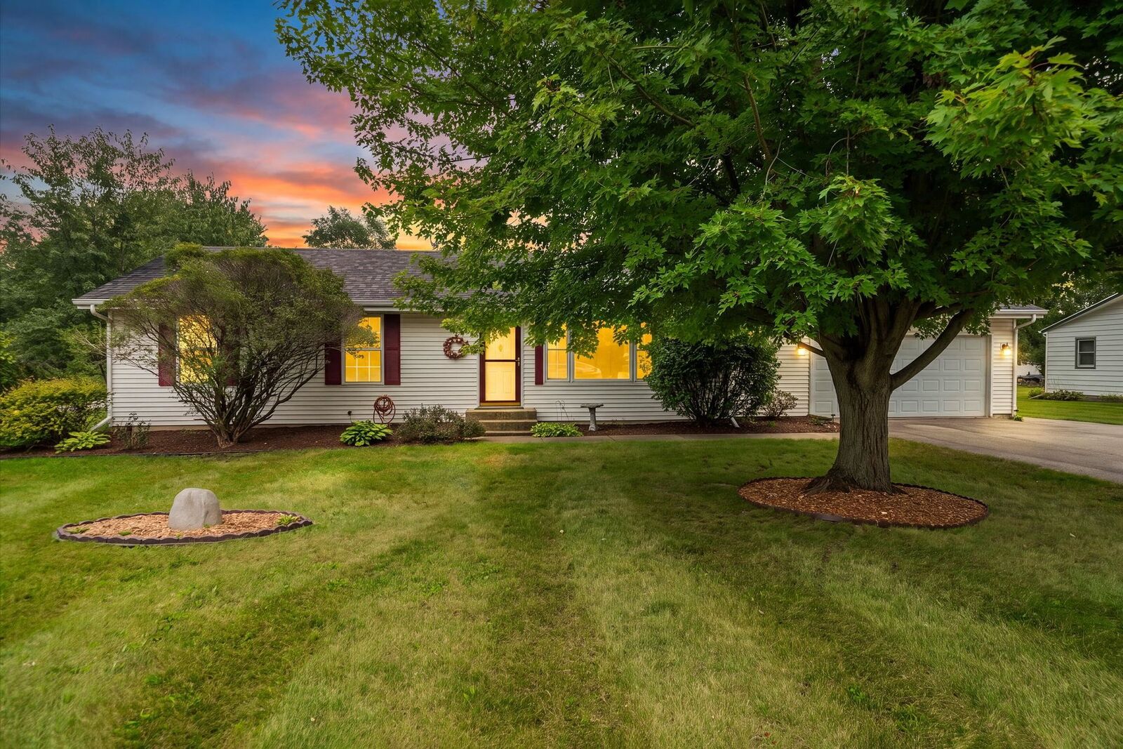 Property Photo:  14275 Dorr Road  IL 61080 