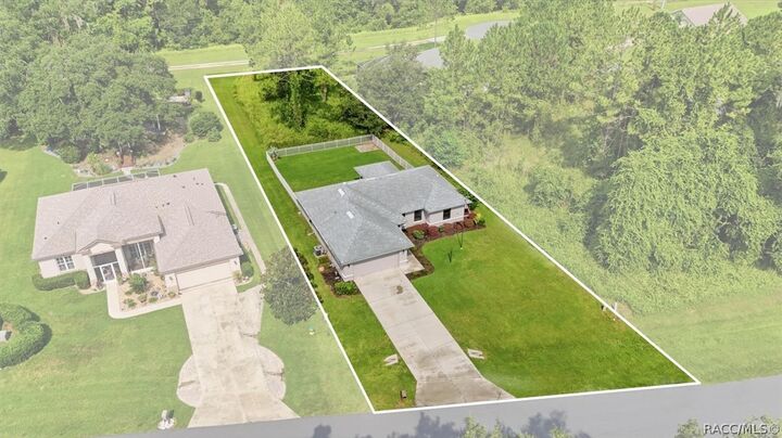 Property Photo:  3200 N Canterbury Lake Drive  FL 34442 