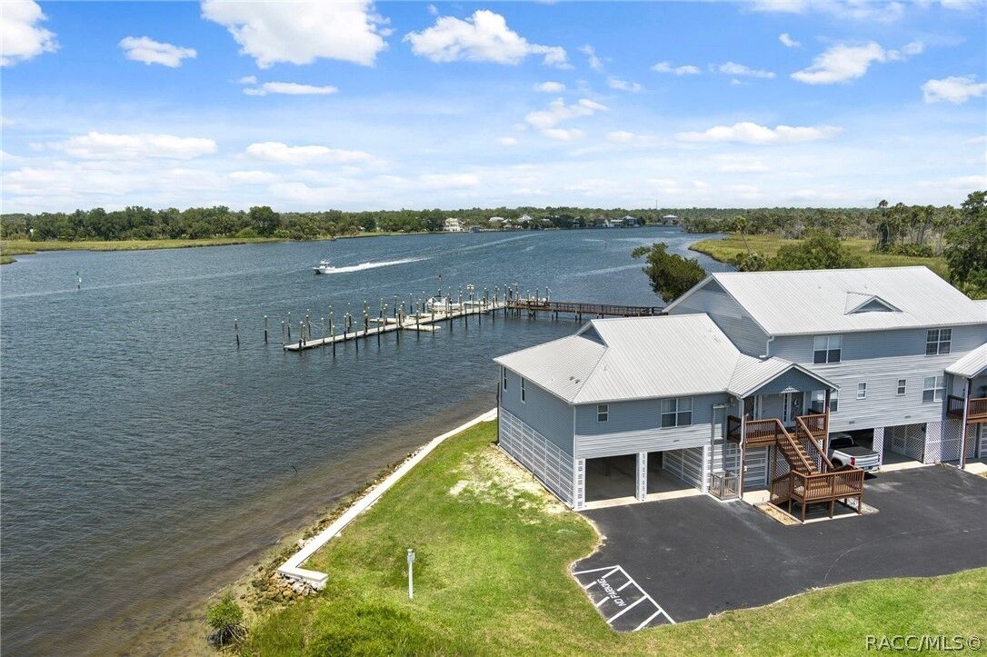 Property Photo: 2857 N Rivers Edge Boulevard FL 34429