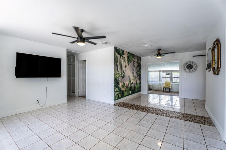 Property Photo: 12053 Colony Avenue FL 33410