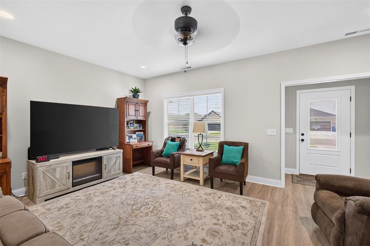 Property Photo: 1149 Shallowford Street KY 42101