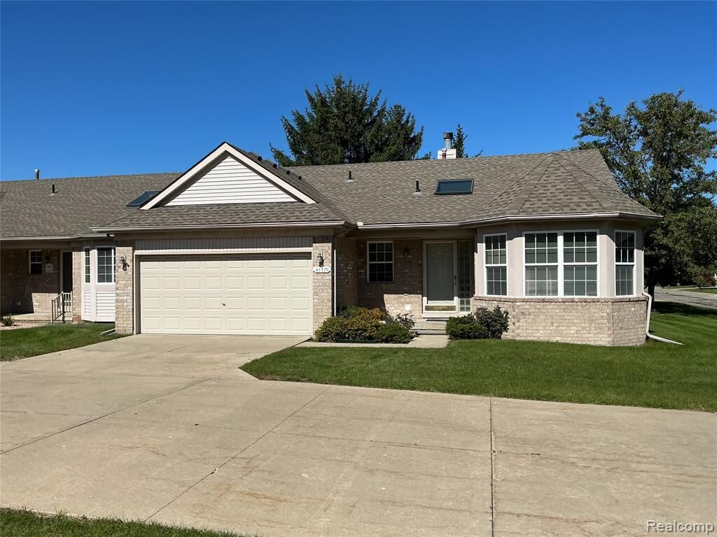 Property Photo: 41370 Greenspire Drive MI 48038