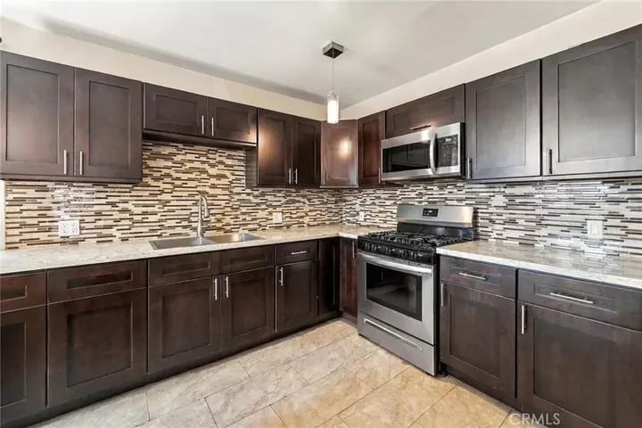 Property Photo:  215 76th Place  CA 90003 