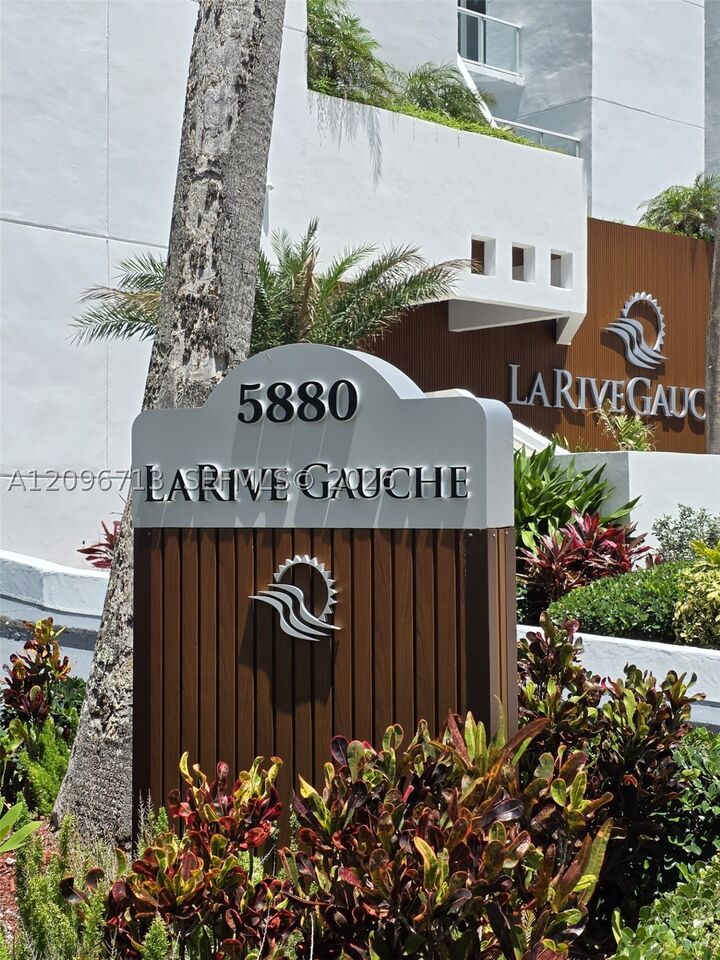 Property Photo:  5880 Collins Ave 1105  FL 33140 