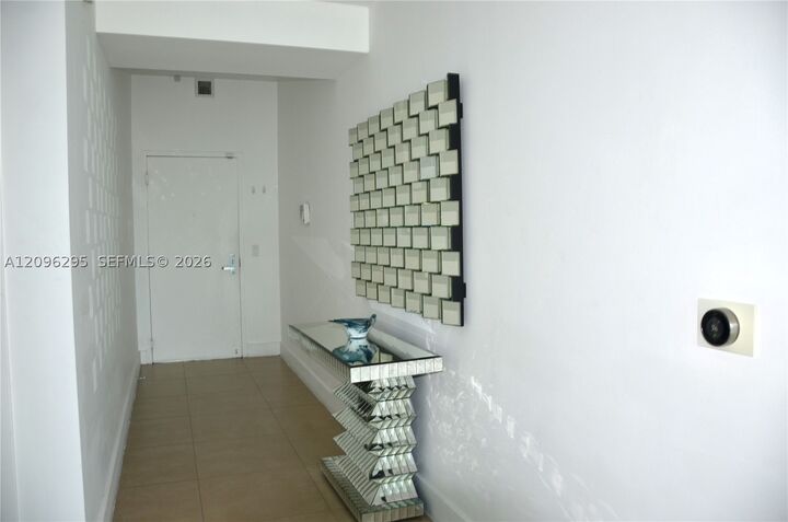 Property Photo: 888 Biscayne Blvd 4701 FL 33132