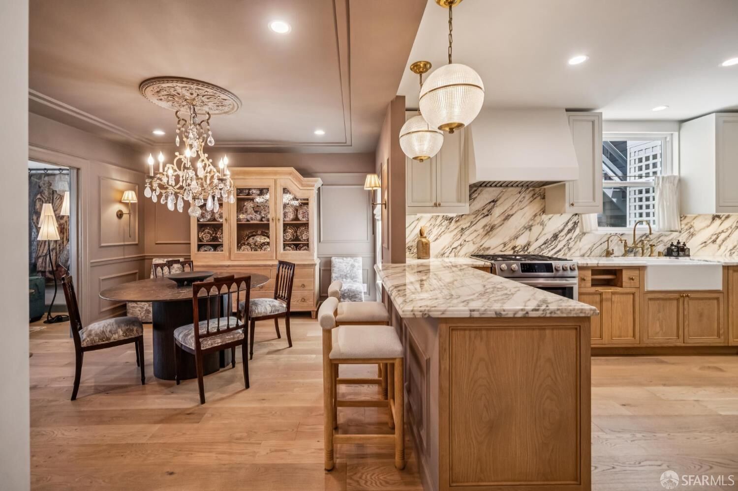 Property Photo:  1635 Chestnut Street  CA 94123 