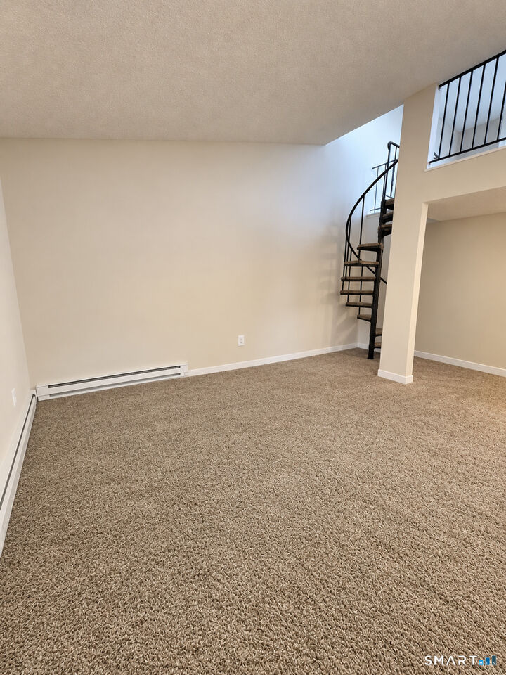 Property Photo:  186 Burgundy Hill Lane 186  CT 06457 
