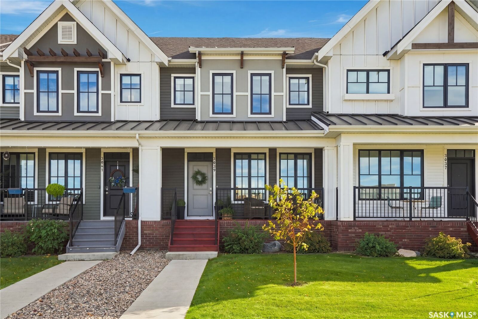 Property Photo:  3039 Brighton Common  SK S7V 0Z5 