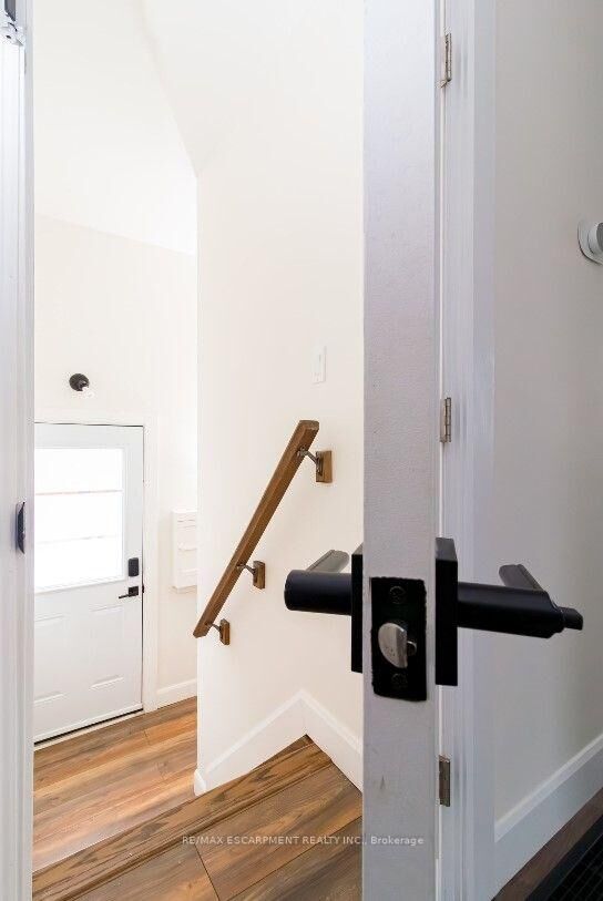 Property Photo: 374 East 16th Street Basement ON L9A 4K3