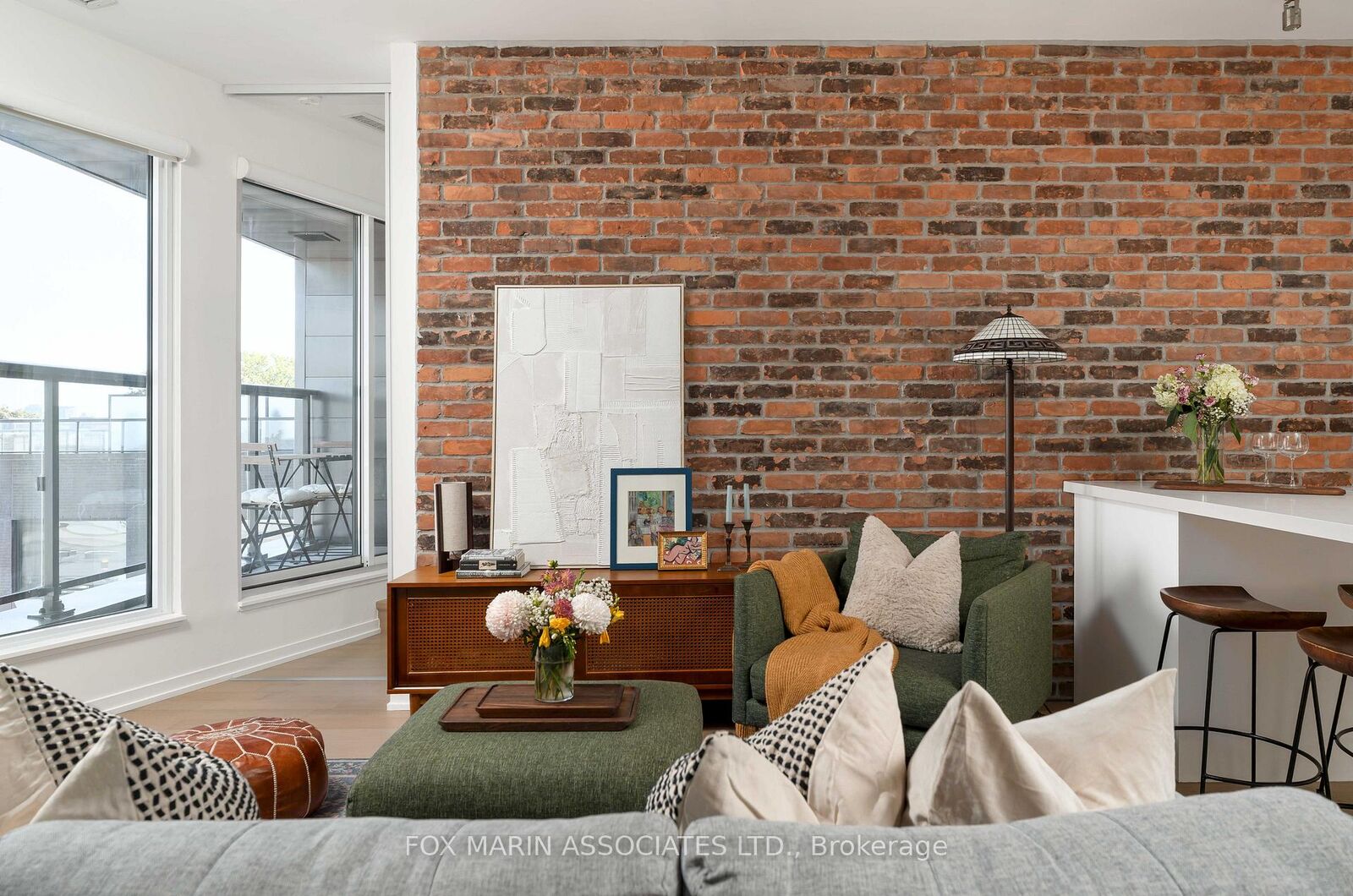 Property Photo:  138 St Helens Avenue 512  ON M6H 0B8 