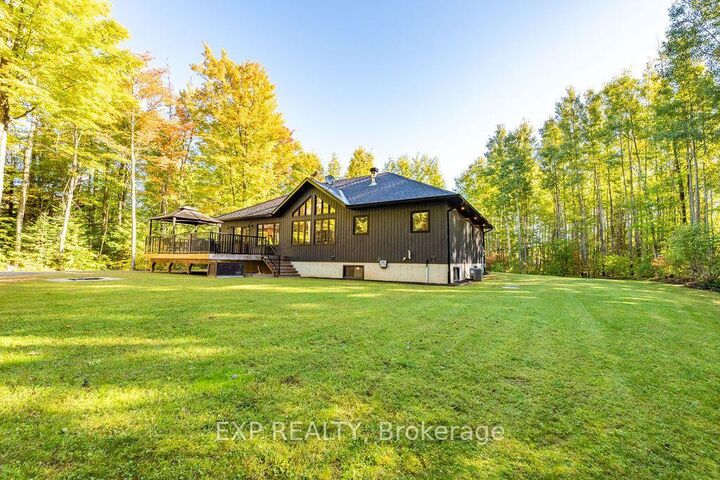 Property Photo:  337 Jim Barr Road  ON K7V 3Z8 