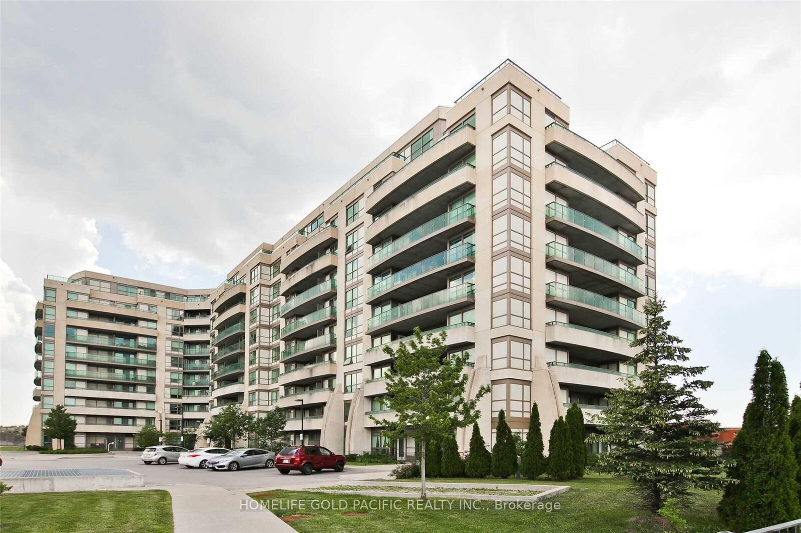 Property Photo:  75 Norman Bethune Avenue 920  ON L4B 3L4 