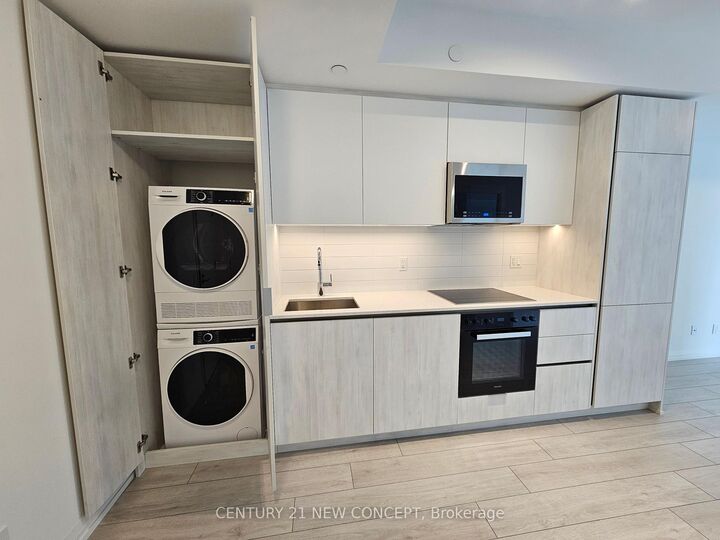 Property Photo:  400 King Street W 2619  ON M5M 0X8 