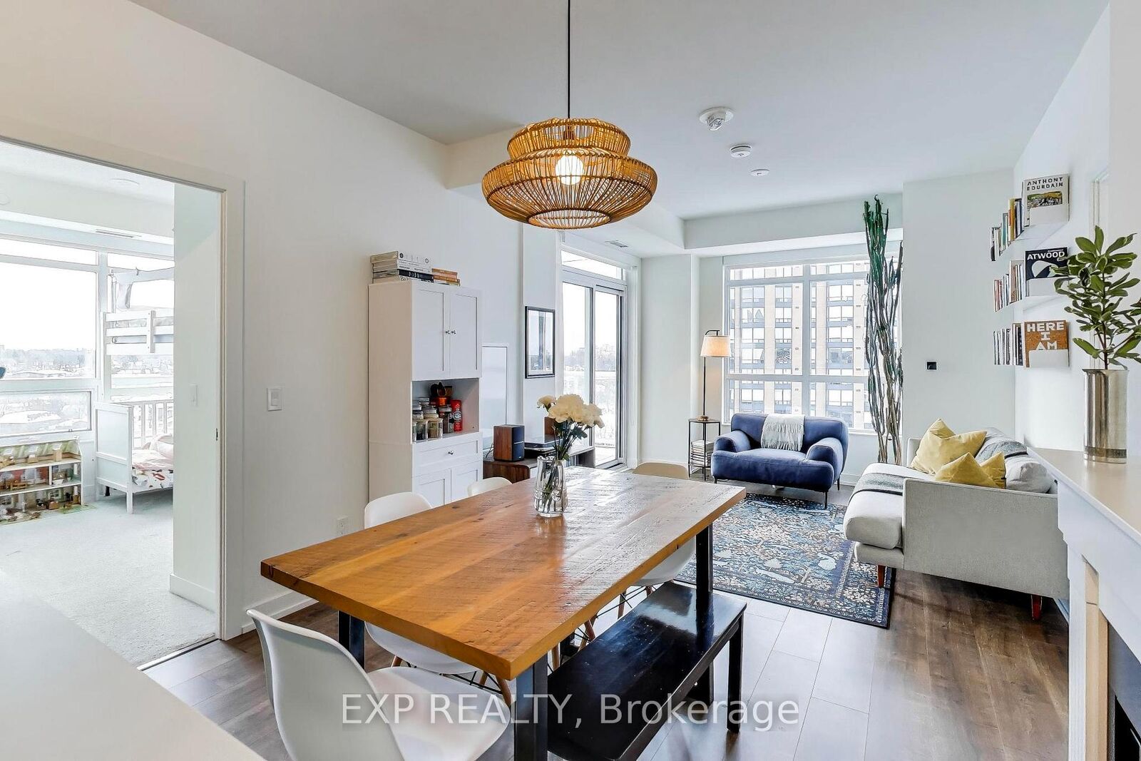 Property Photo:  10 Wilby Crescent 1106  ON M9N 0B6 