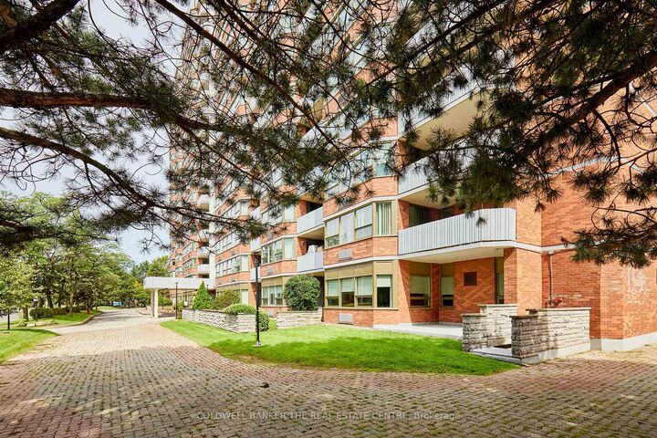 Property Photo:  121 Ling Road 202  ON M1E 4Y2 