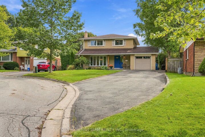 Property Photo:  403 Amstel Court  ON L1G 2J9 