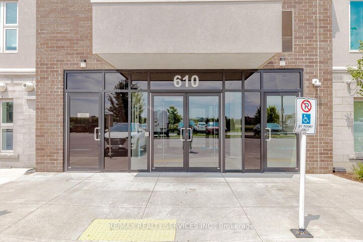 Property Photo:  610 Farmstead Drive 420  ON L9T 8X5 