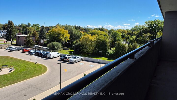 Photo de la propriété: 92 Church Street S 406 ON L1S 6B4