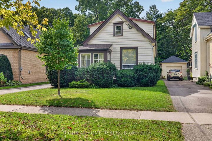 Property Photo:  937 Colborne Street  ON N6A 4A5 