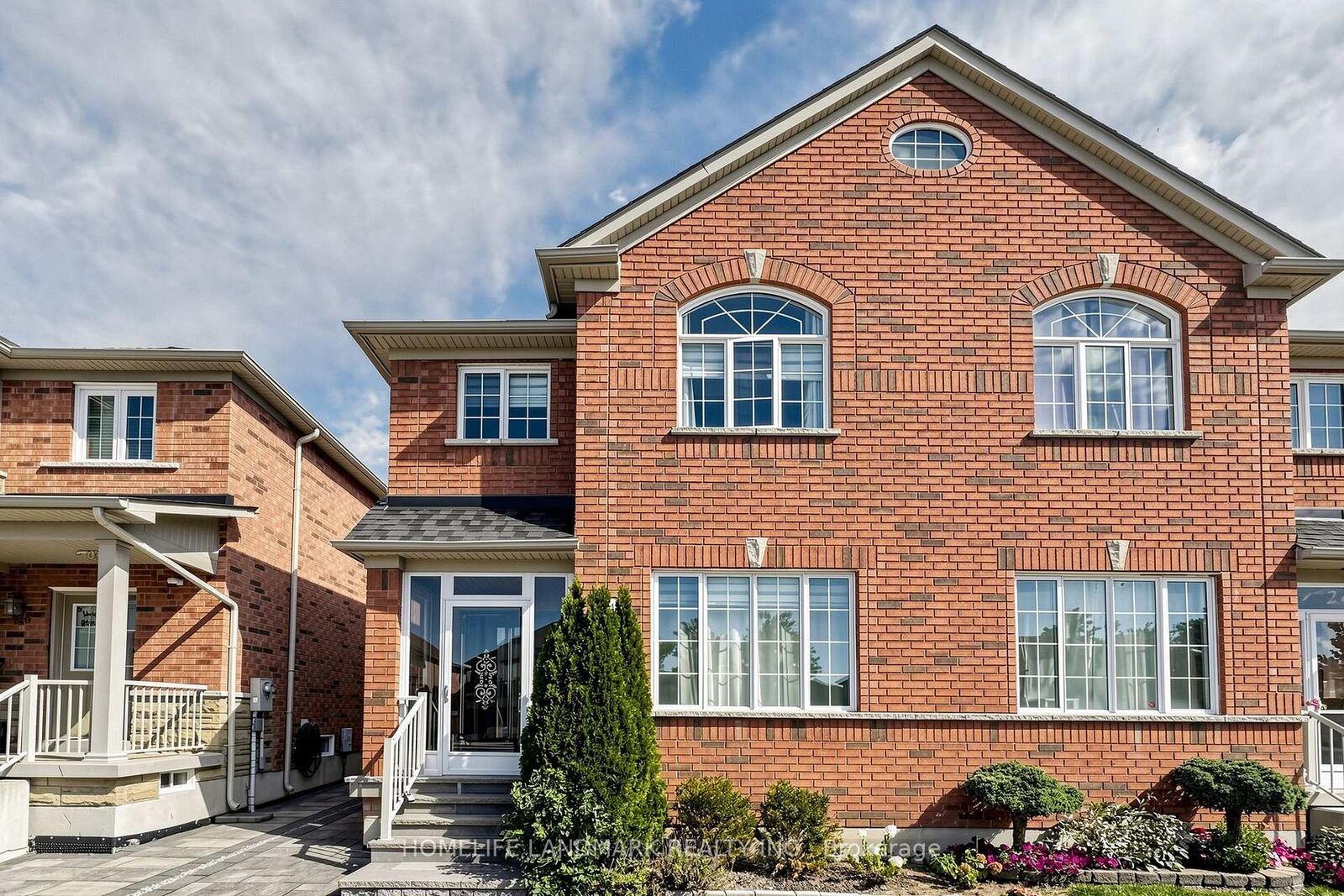 Property Photo:  247 Mingay Avenue  ON L6E 1J1 