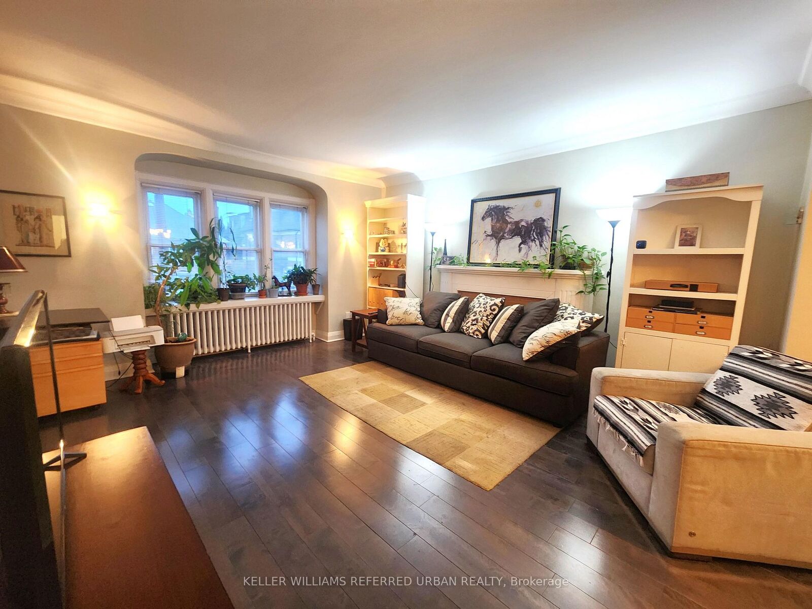 Property Photo:  1227 Avenue Road Upper  ON M5N 2G5 