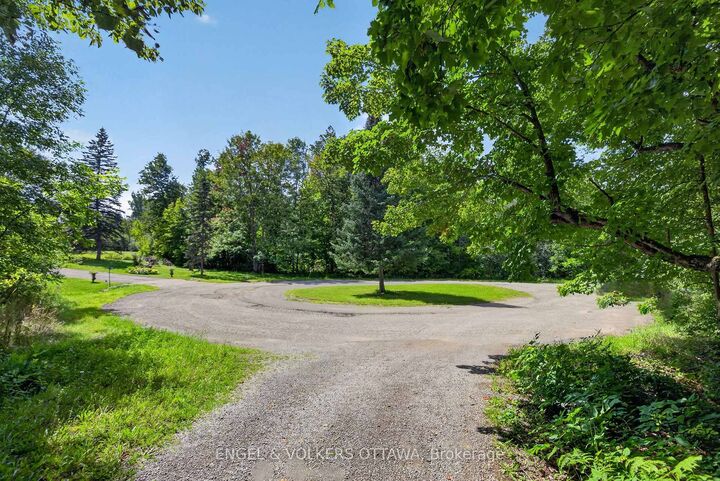 Property Photo:  101 Longford Lane  ON K0A 1T0 