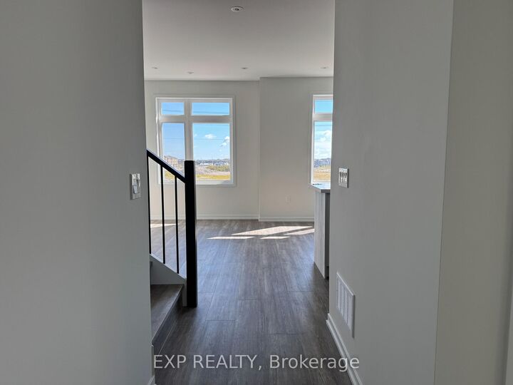 Property Photo:  1472 19th Avenue  ON L4E 1P5 