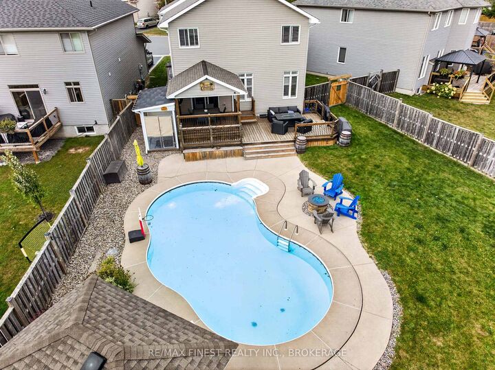 Property Photo:  1593 Providence Crescent  ON K7P 0H8 