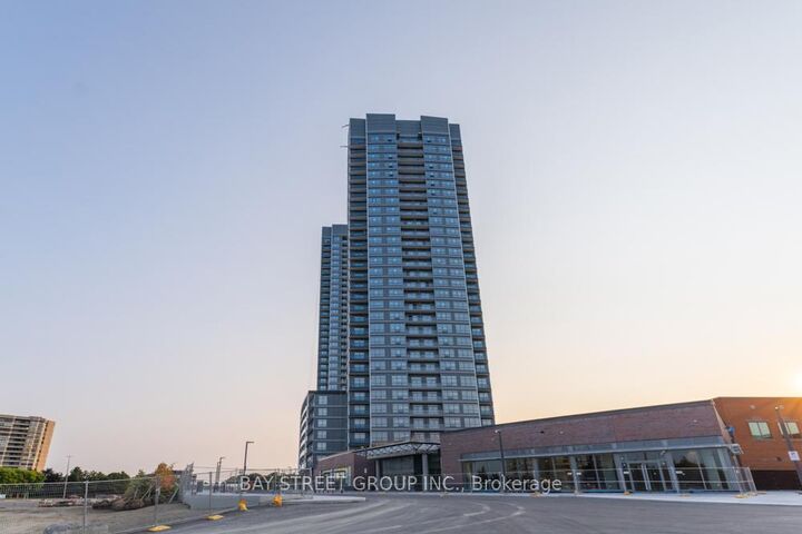 Property Photo:  50 Upper Mall Way S 1005 B  ON L4J 0L8 