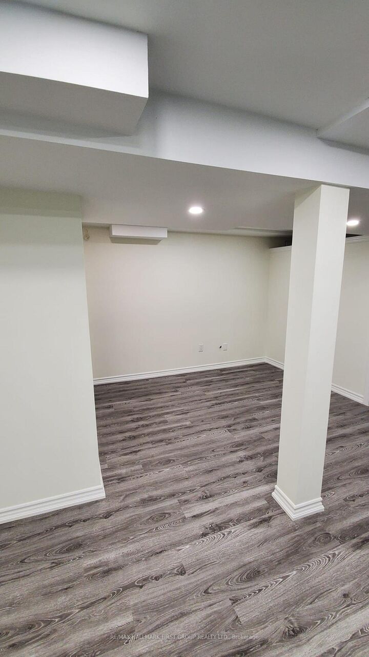 Property Photo:  28 Stevensgate Drive  ON L1T 4Z3 